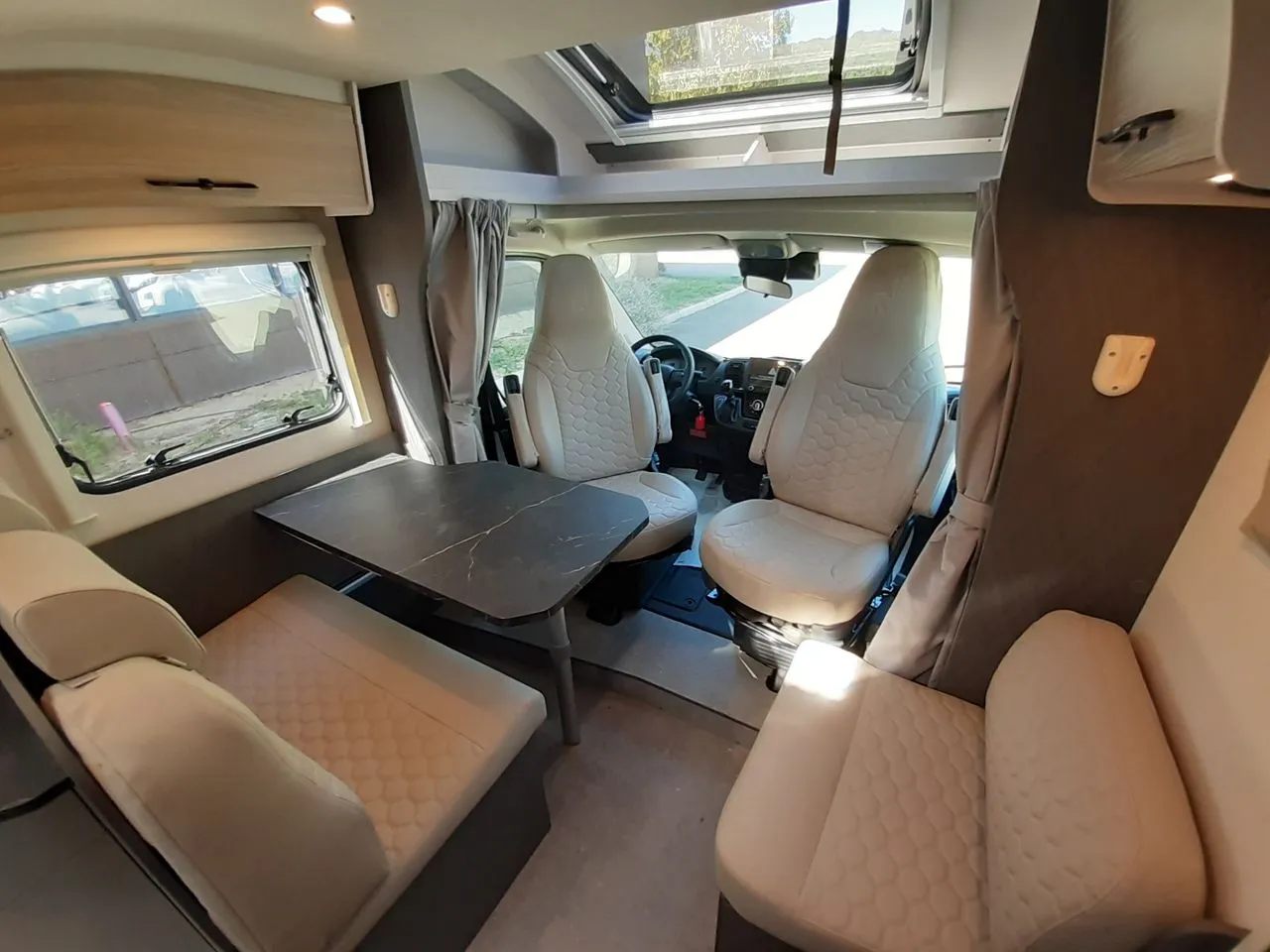 Camping-car - Etrusco - T6.9 SB - 2027