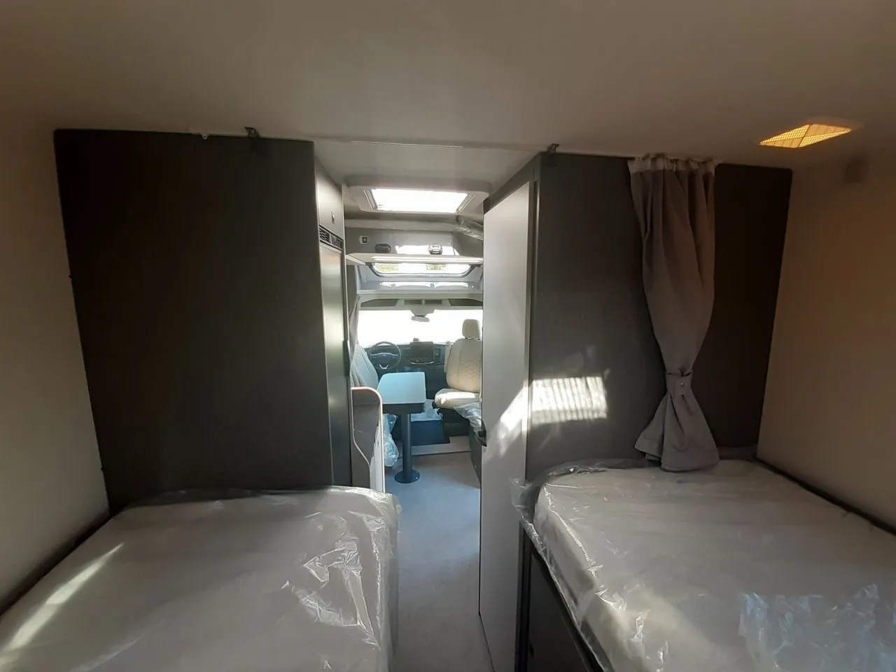 Camping-car - Etrusco - V6.8 SCF - 2027