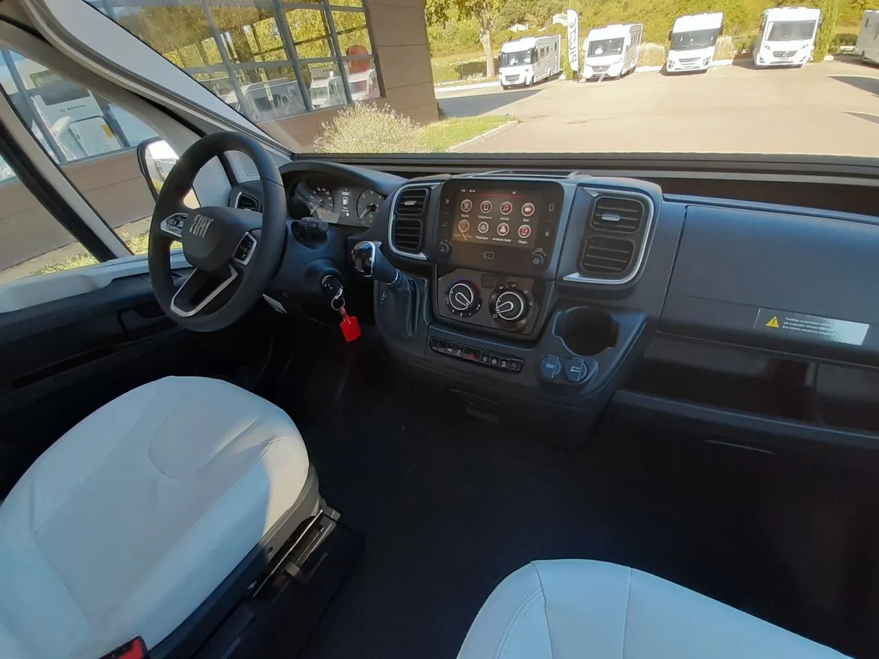 Camping-car - Pilote - P720 FGJ EVIDENCE - 2027
