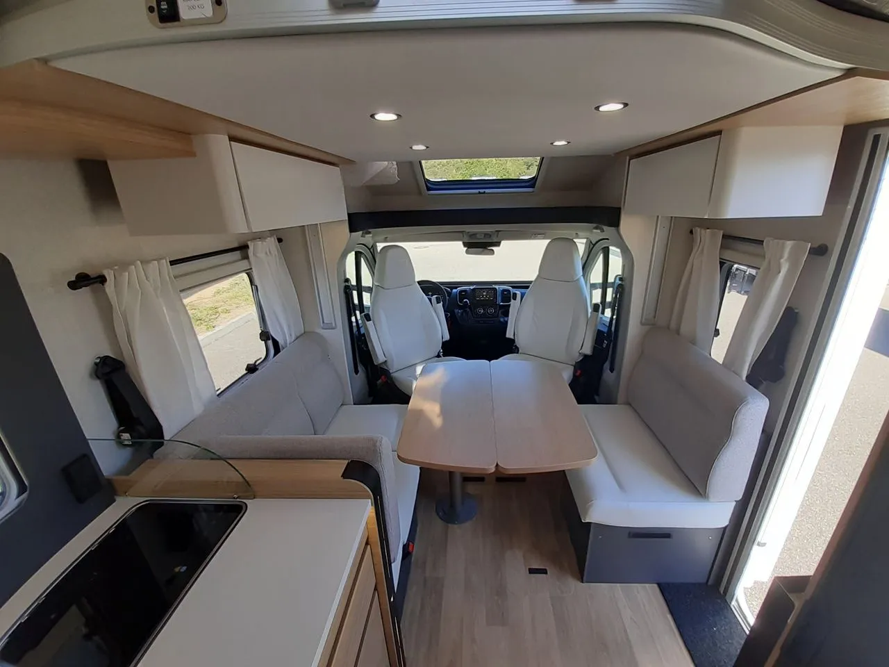 Camping-car - Pilote - P720 FGJ EVIDENCE - 2027