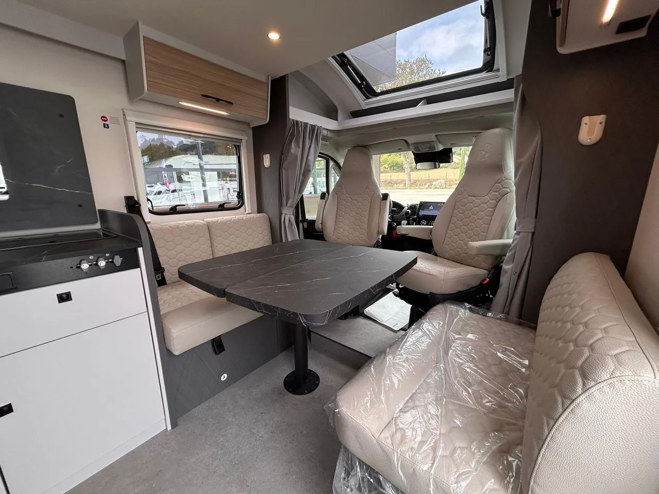 Camping-car - Etrusco - T 7.4 QBC - 2027