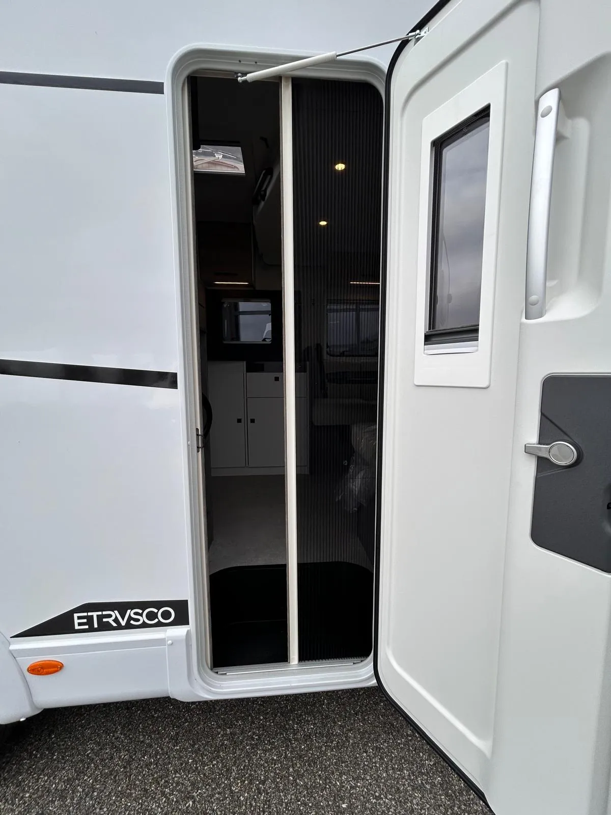 Camping-car - Etrusco - T 7.4 QBC - 2027