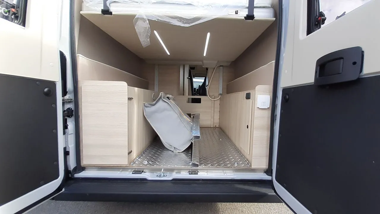 Fourgon aménagé - Chausson - V690 SPORT LINE - 2024