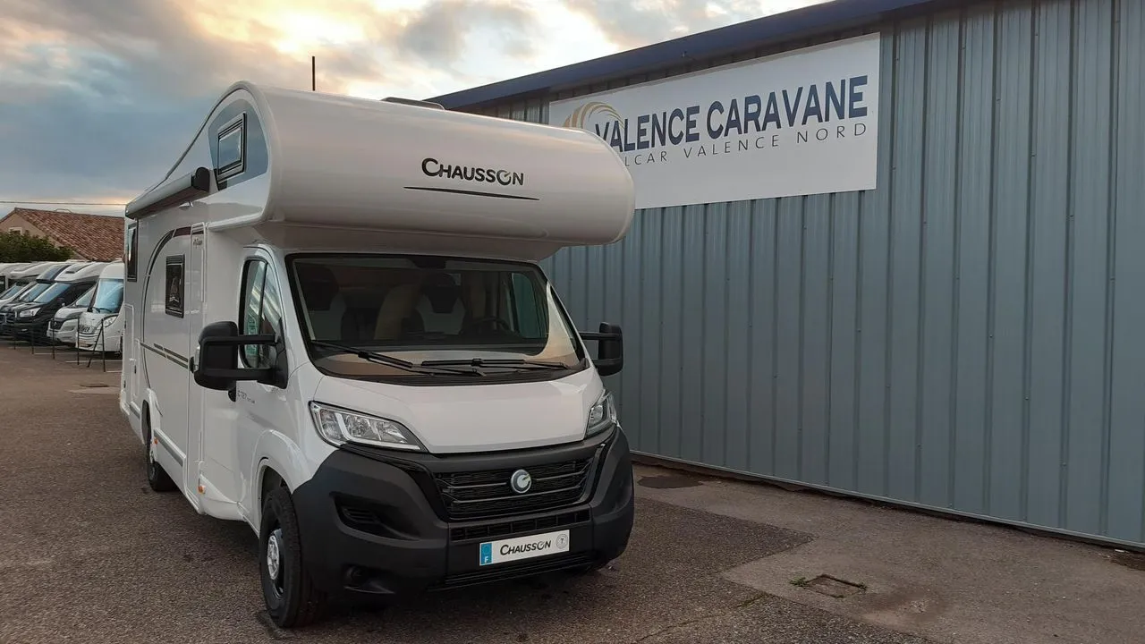 Camping-car - Chausson - C727 FIRST LINE - 2024