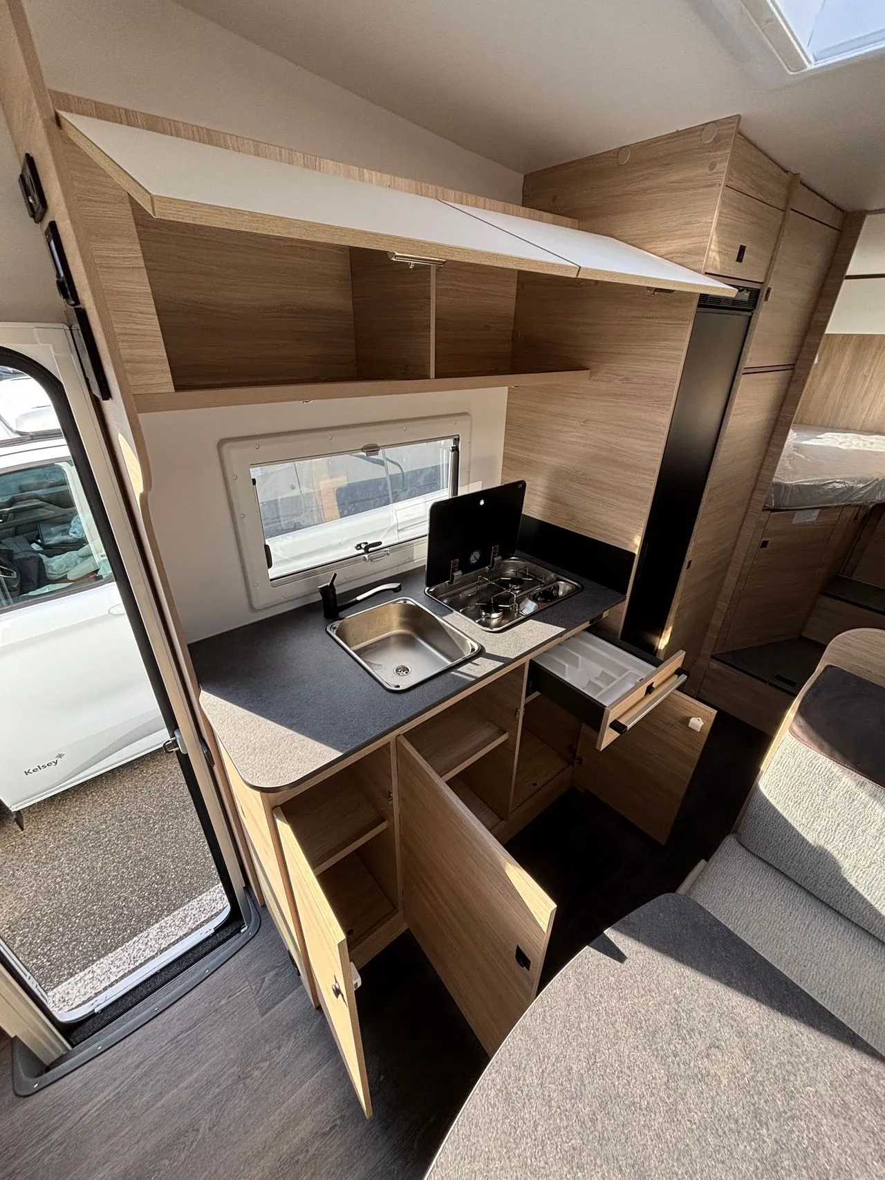 Camping-car - Chausson - C727 FIRST LINE - 2024