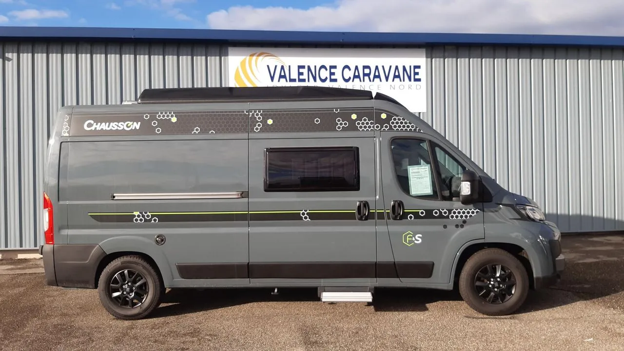 Fourgon aménagé - Chausson - Family & Sport Line - 2025