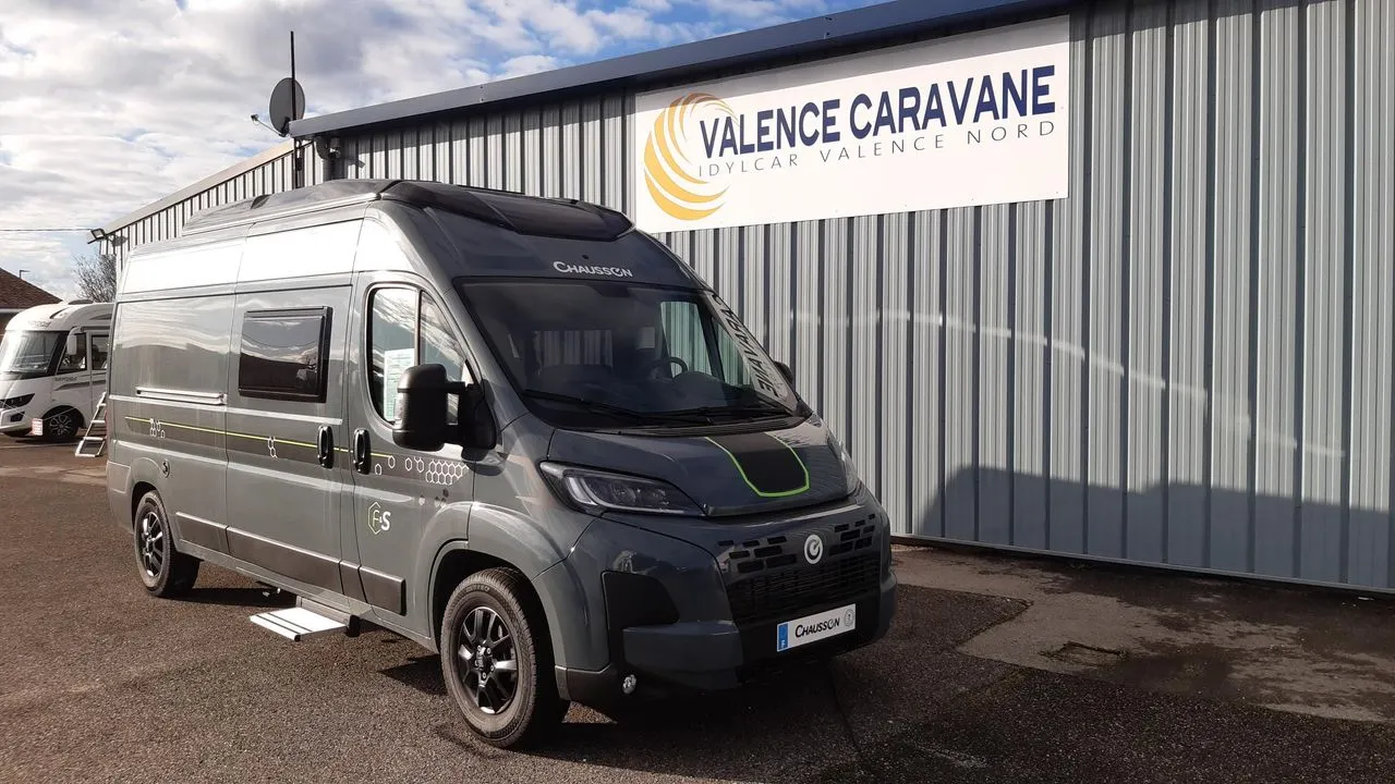 Fourgon aménagé - Chausson - Family & Sport Line - 2025