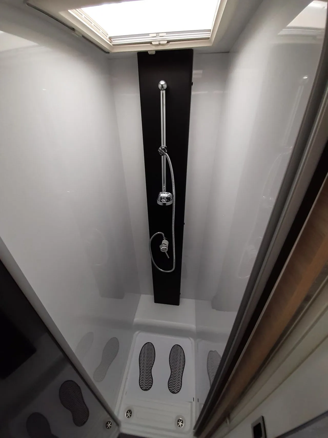 Camping-car - Chausson - 650 FIRST LINE - 2025