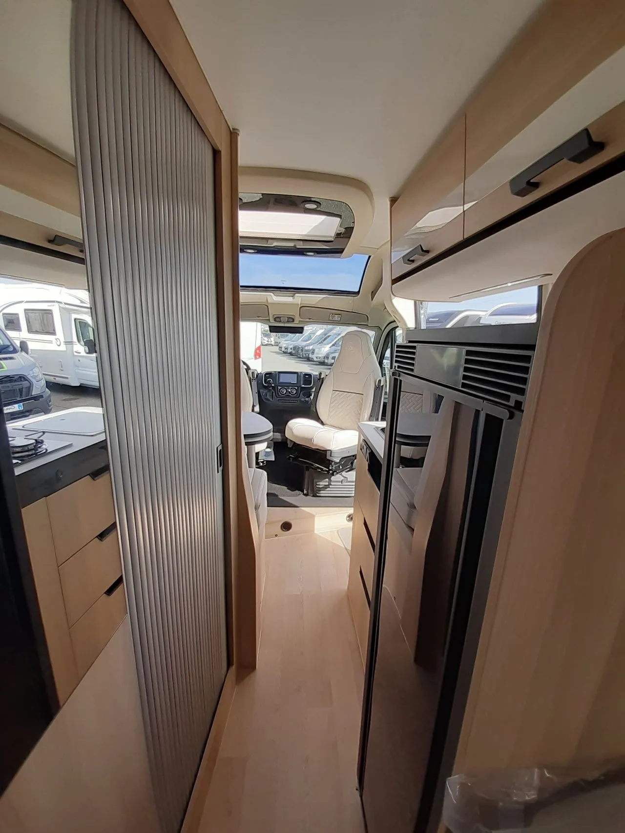 Fourgon aménagé - Campereve - MAGELLAN 746 SAPHIR - 2025