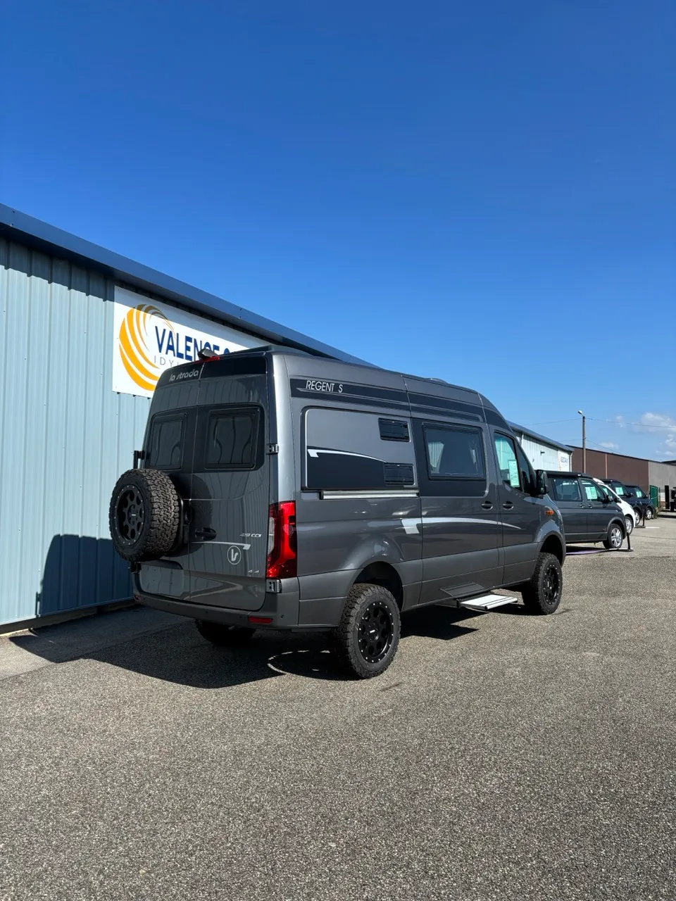 Fourgon aménagé - La Strada - REGENT S - 2025
