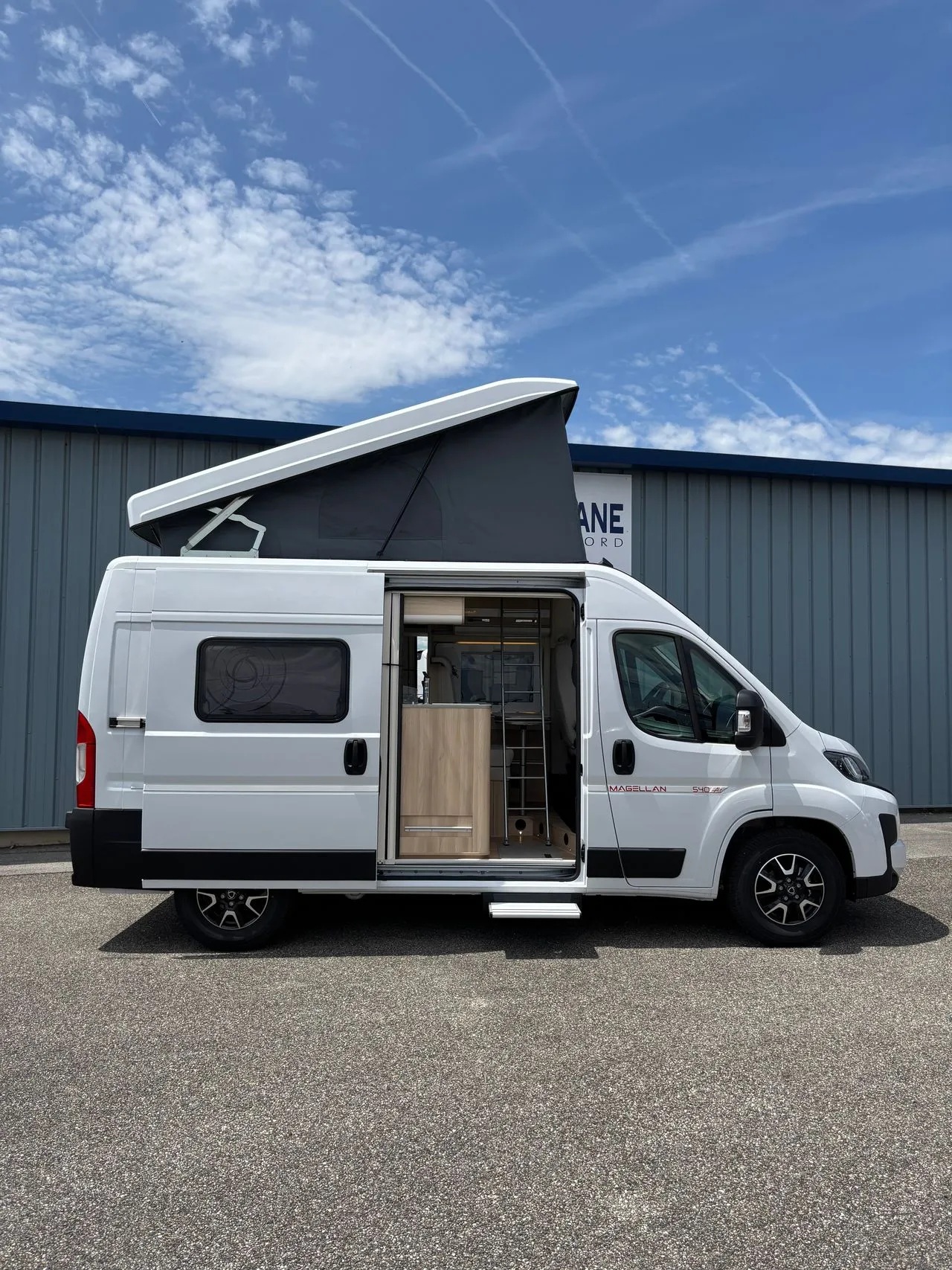 Fourgon aménagé - Campereve - MAGELLAN 540 AIR - 2025