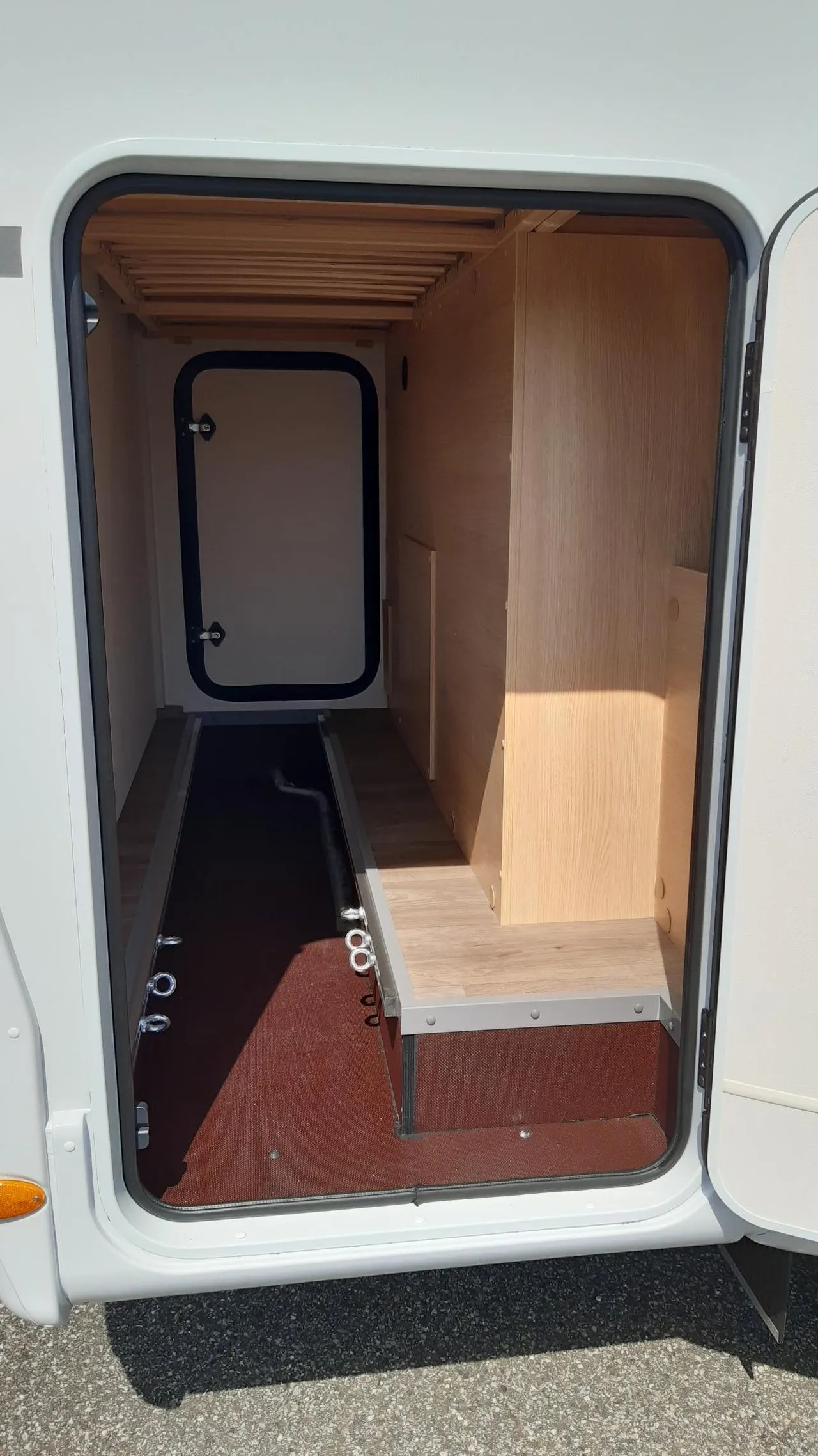 Camping-car - Sunlight - V60 ADVENTURE EDITION - 2025