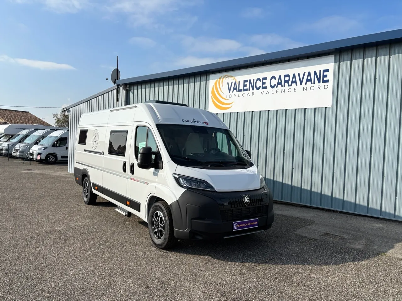 Fourgon aménagé - Campereve - MAGELLAN 746 - 2026