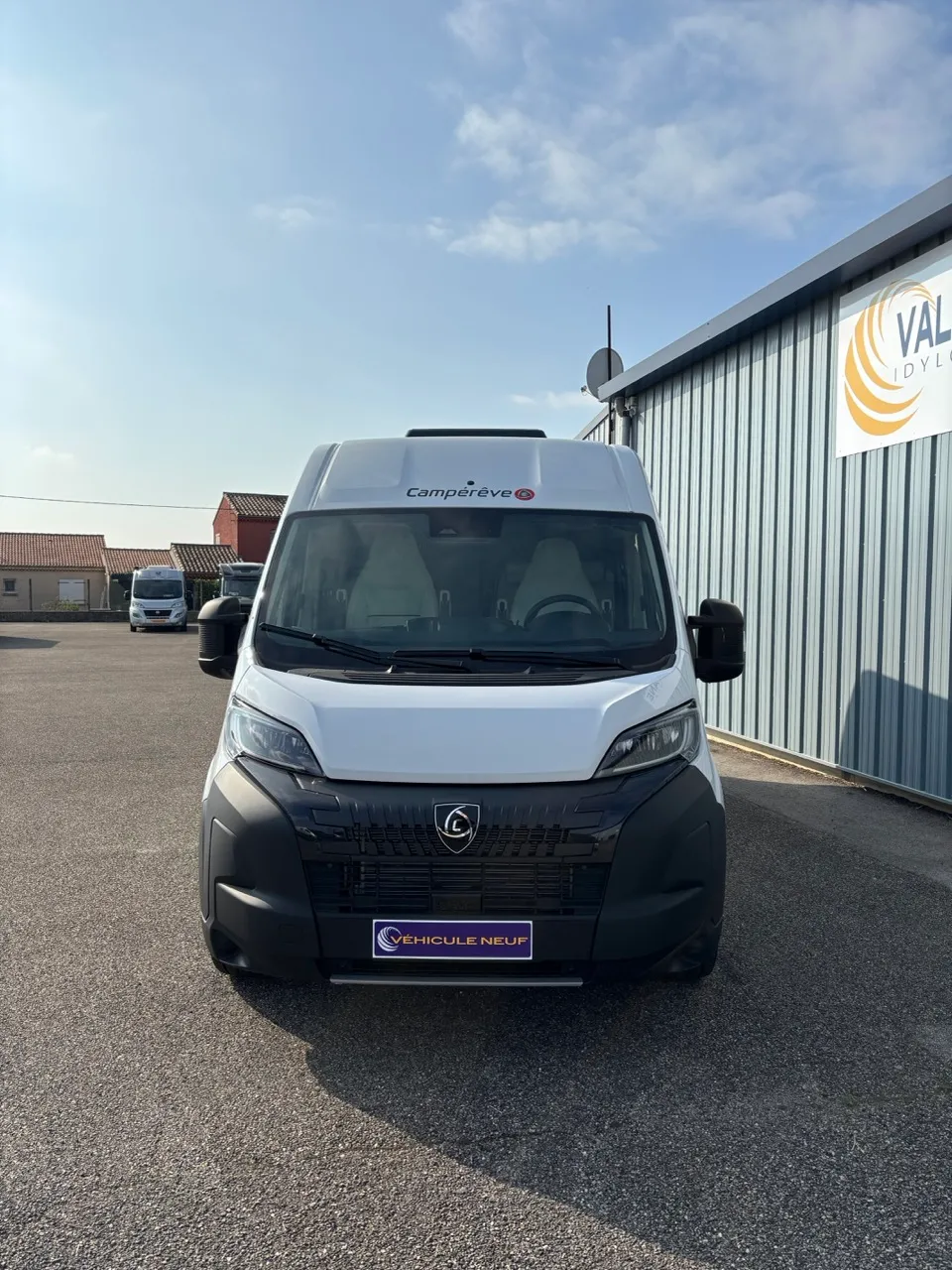 Fourgon aménagé - Campereve - MAGELLAN 746 - 2026