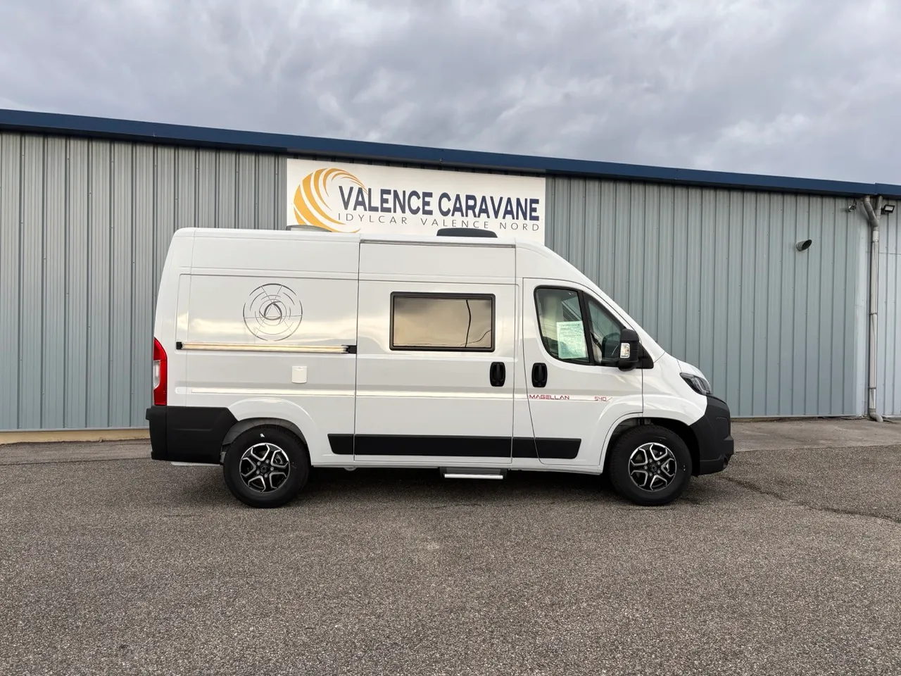 Fourgon aménagé - Campereve - MAGELLAN 540 - 2026