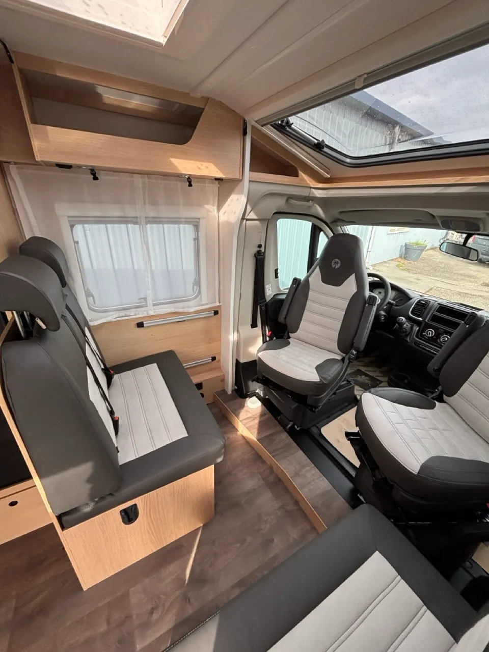 Camping-car - Sunlight - V67S ADENTURE EDITION - 2026