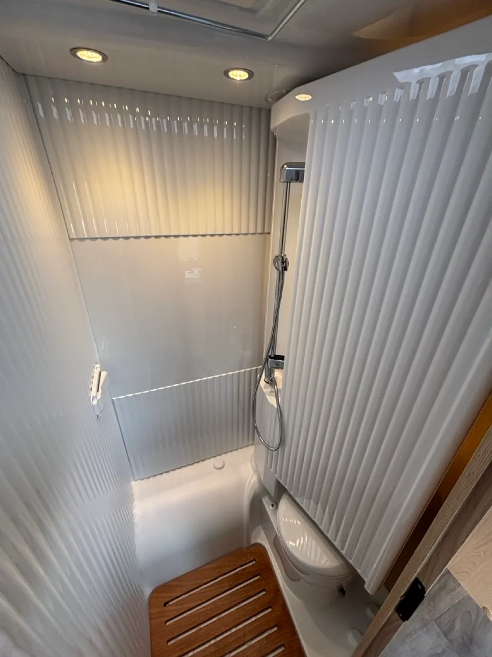 Camping-car - Sunlight - V67S ADENTURE EDITION - 2026