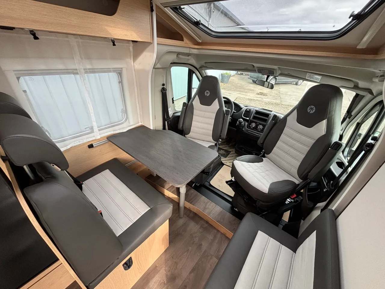 Camping-car - Sunlight - V67S ADENTURE EDITION - 2026