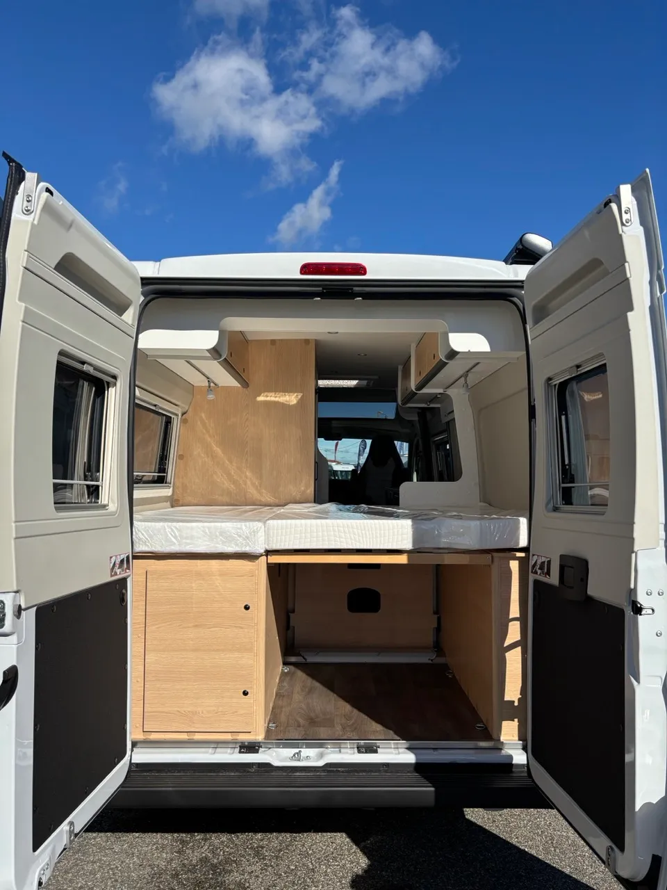 Fourgon aménagé - Sunlight - CLIFF 600X - 2026