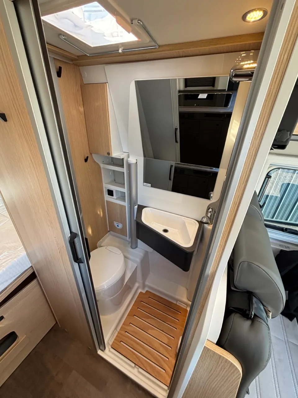 Fourgon aménagé - Sunlight - CLIFF 600X - 2026