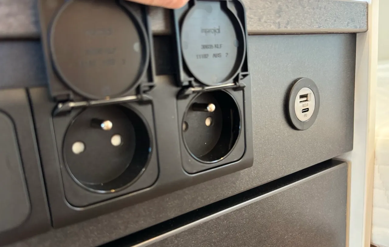 Fourgon aménagé - Sunlight - CLIFF 600X - 2026