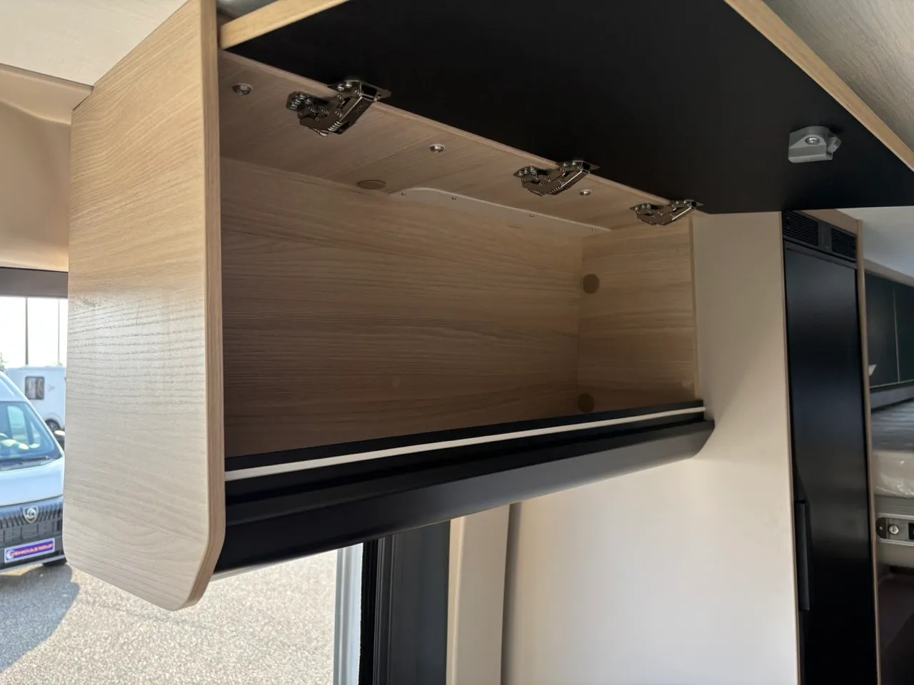 Fourgon aménagé - Chausson - V690 SPORT LINE - 2026