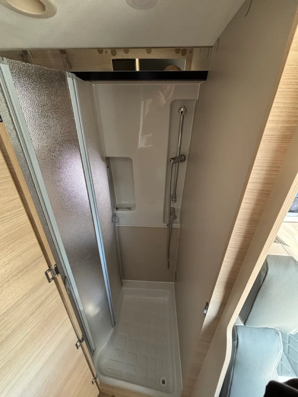 Fourgon aménagé - Chausson - V690 SPORT LINE - 2026