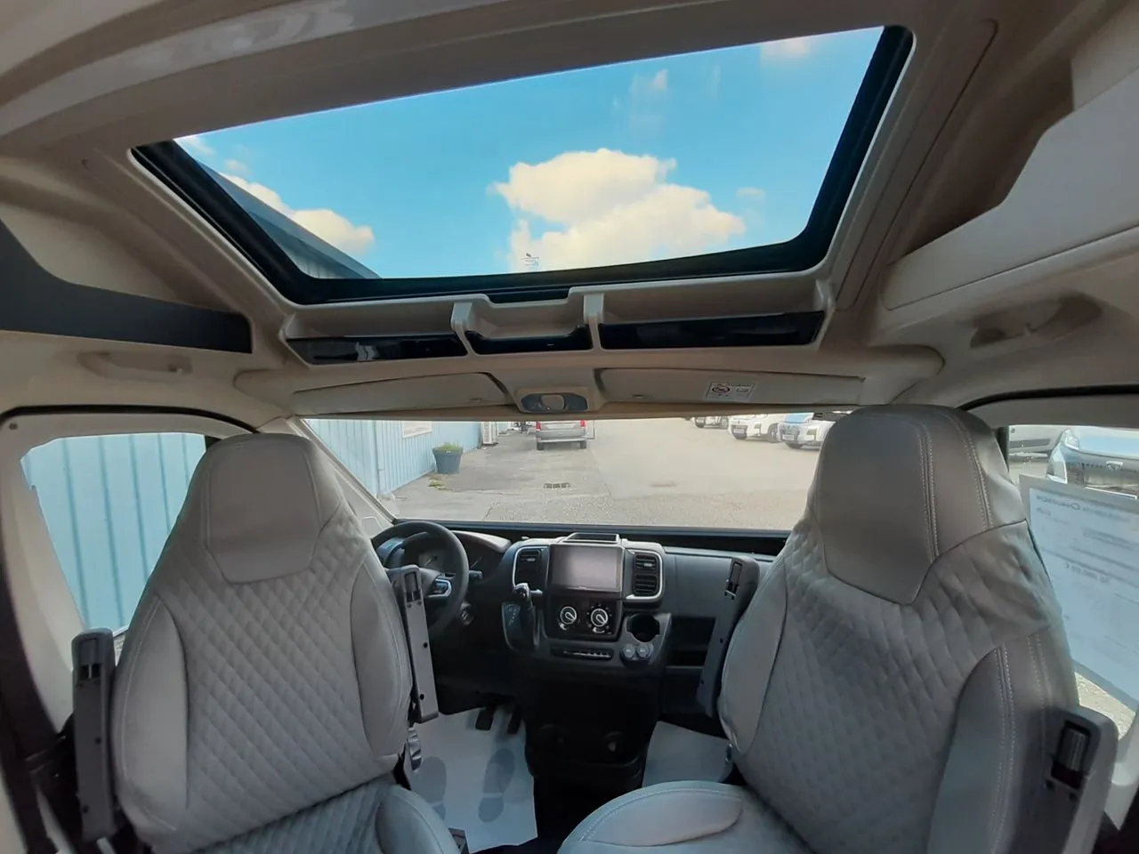 Fourgon aménagé - Chausson - V594 SPORT LINE - 2026