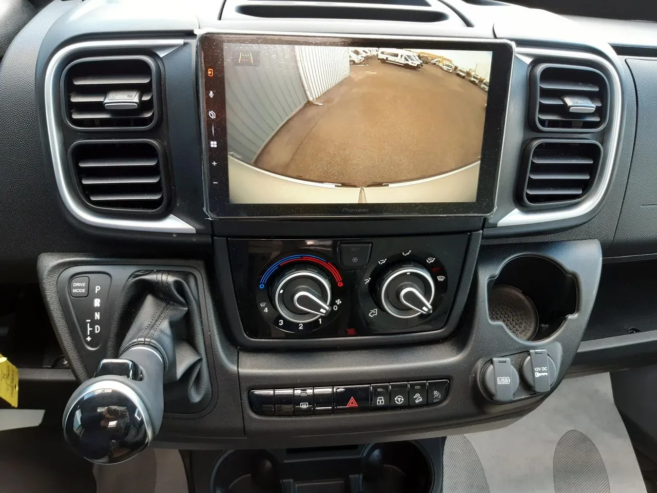 Fourgon aménagé - Chausson - V594 SPORT LINE - 2026