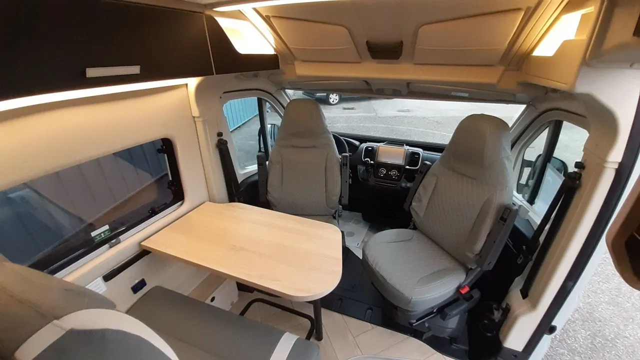 Fourgon aménagé - Chausson - V594S Sport Line - 2026