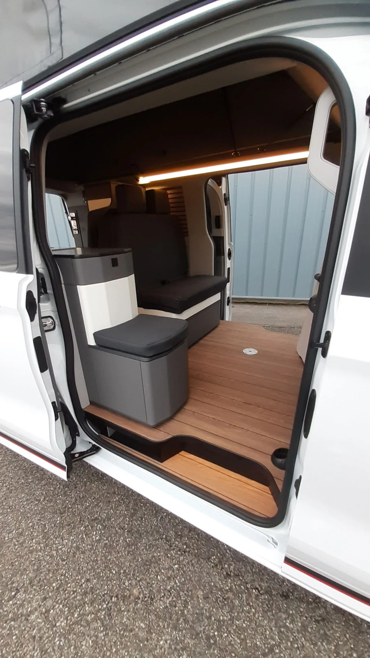 Van aménagé - Campereve - CAP LAND - 2026