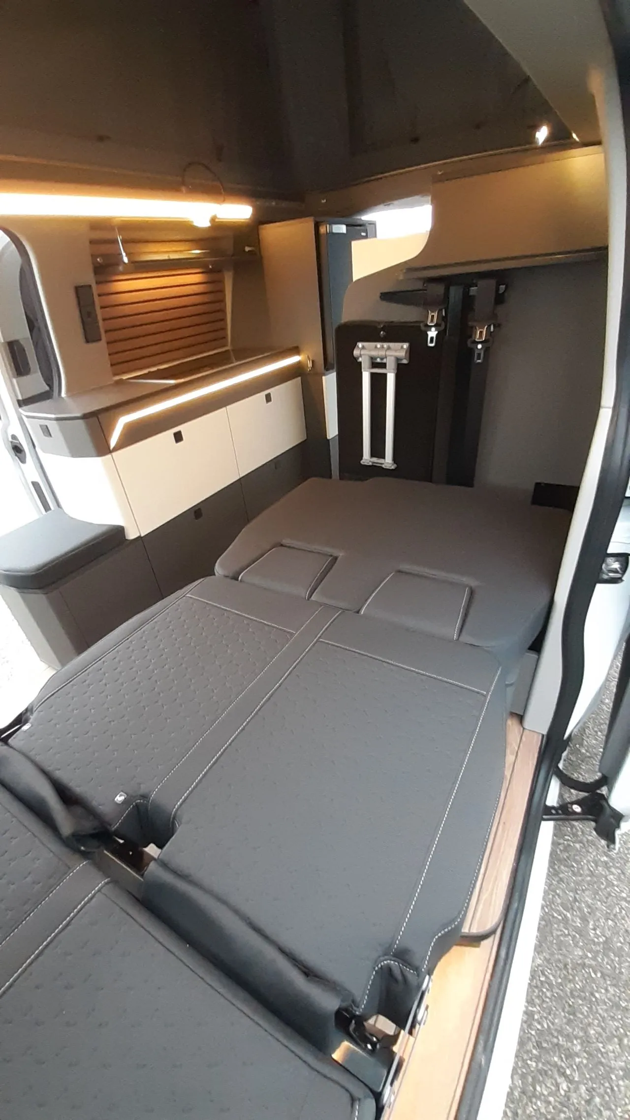 Van aménagé - Campereve - CAP LAND - 2026