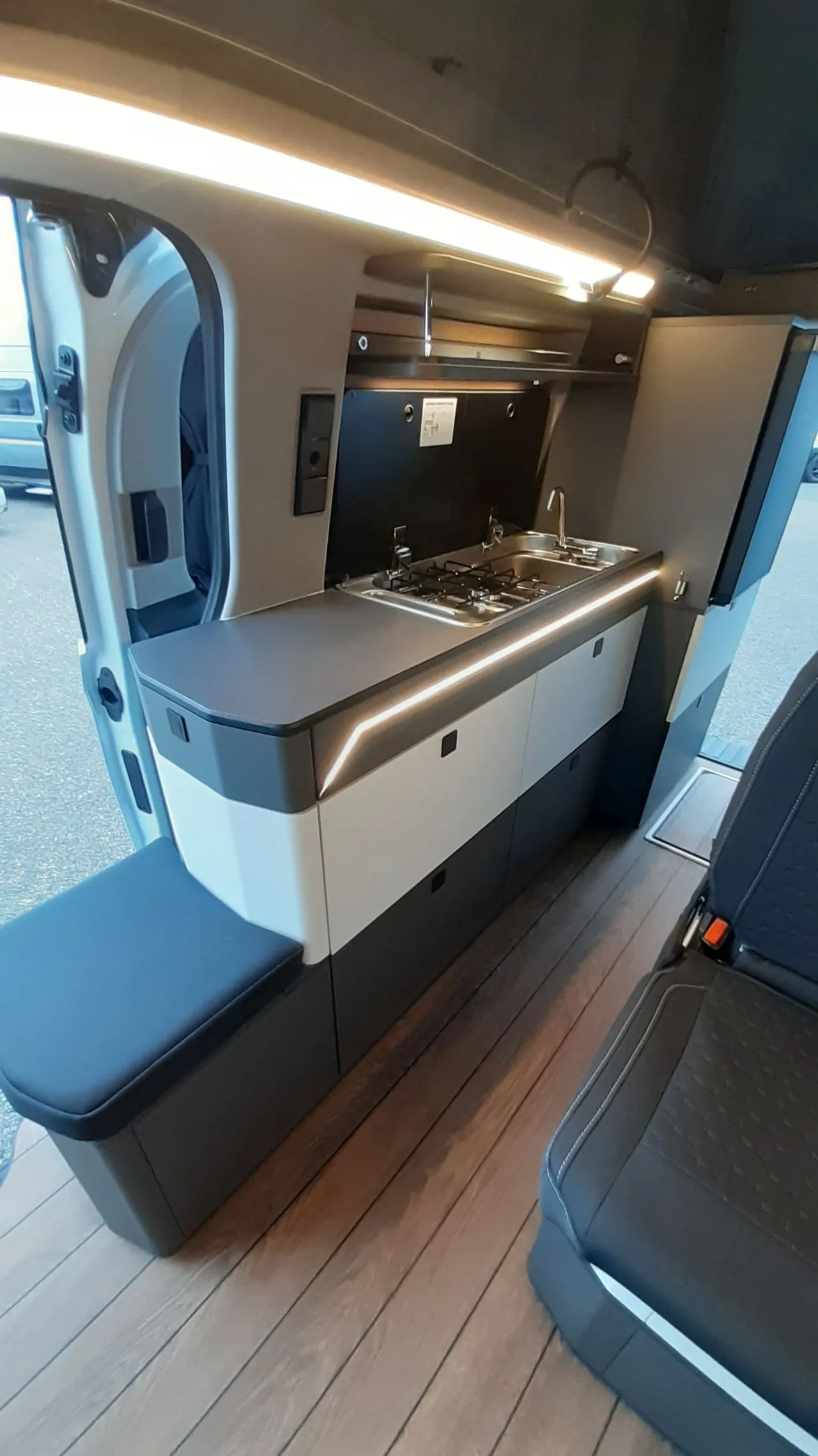 Van aménagé - Campereve - CAP LAND - 2026