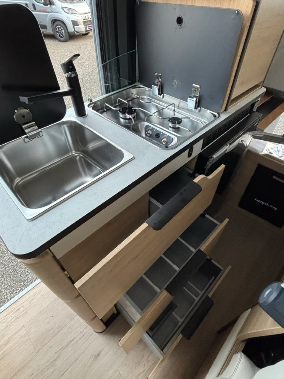 Fourgon aménagé - Campereve - Magellan 540 AIR - 2026