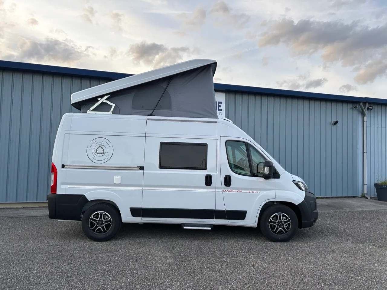 Fourgon aménagé - Campereve - Magellan 540 AIR - 2026