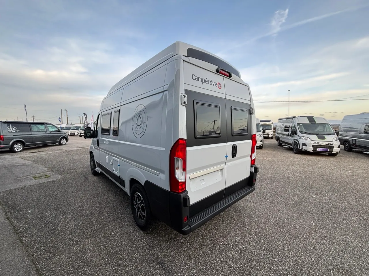 Fourgon aménagé - Campereve - Magellan 540 AIR - 2026