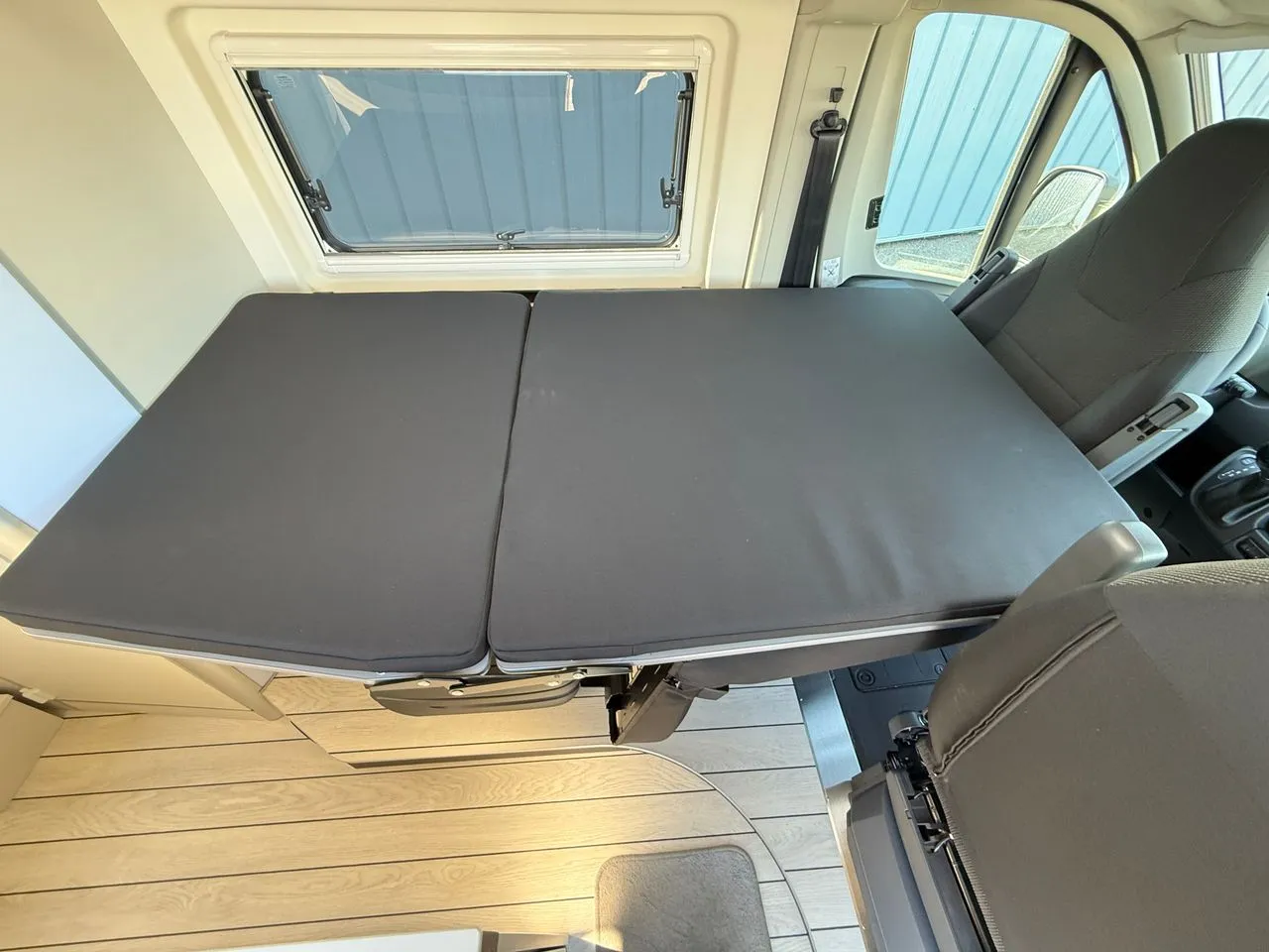 Fourgon aménagé - Westfalia - COLUMBUS 600D - 2026