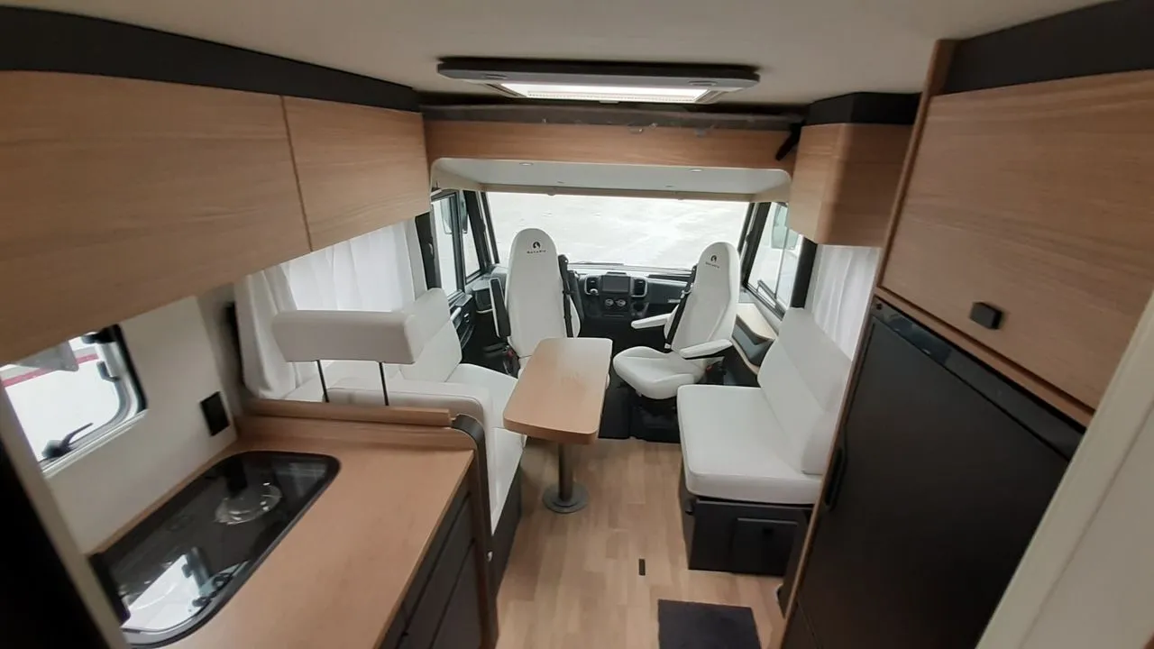 Camping-car - Bavaria - I740FC NOMADE 180CH - 2026