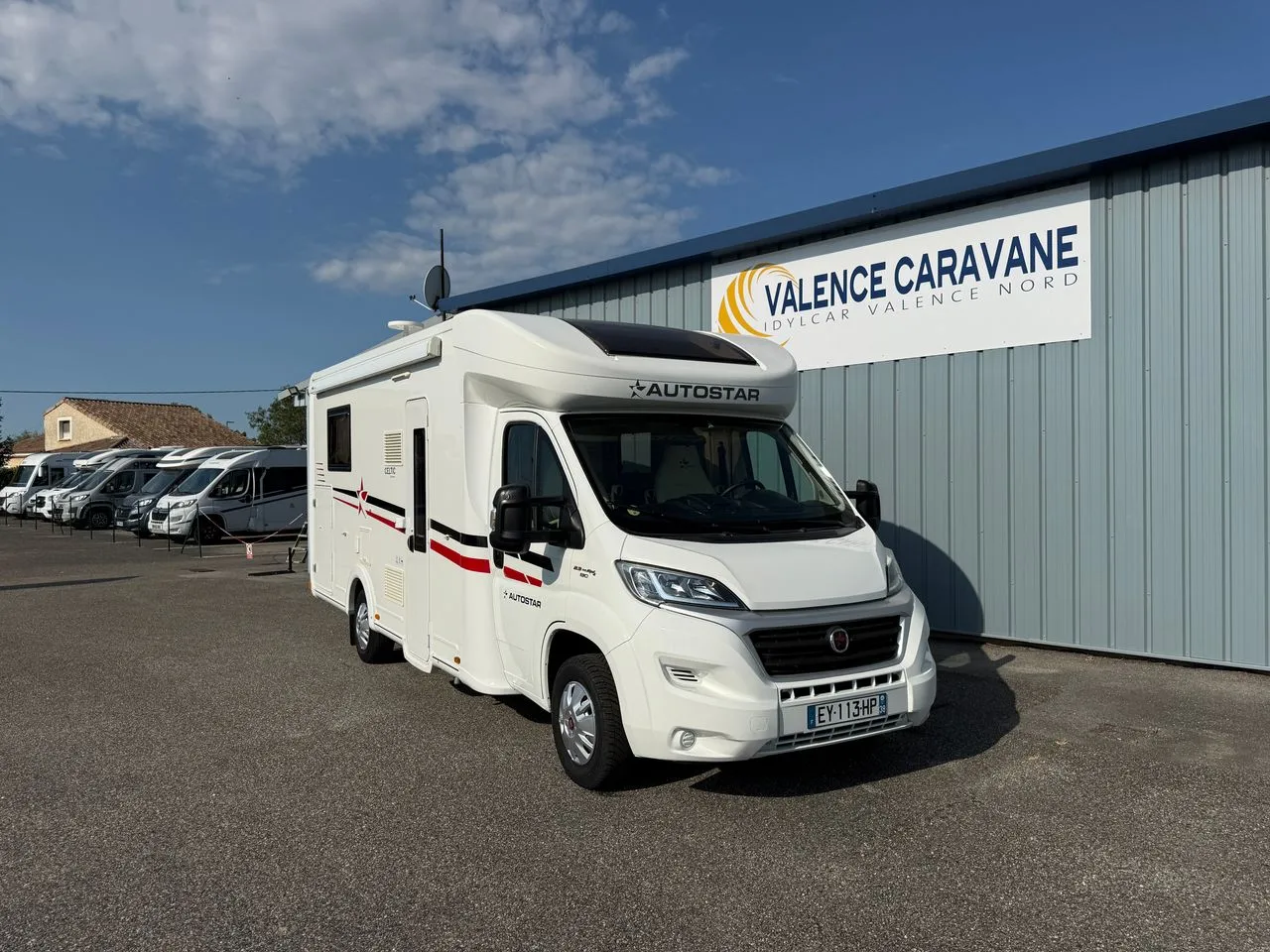 Camping-car occasion – Profilé — Camping-car profilé