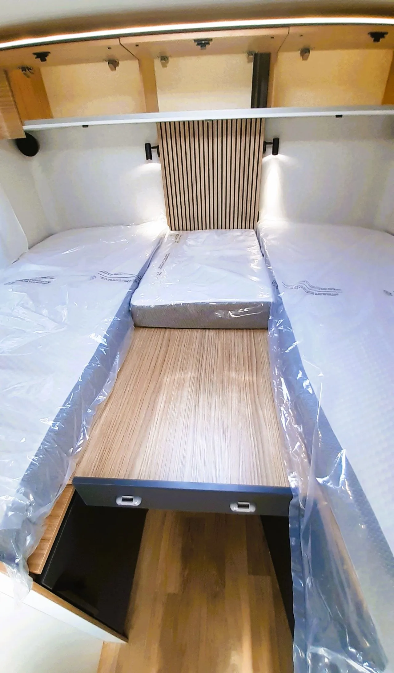 Camping-car - Bavaria - I720FGJ - 2027