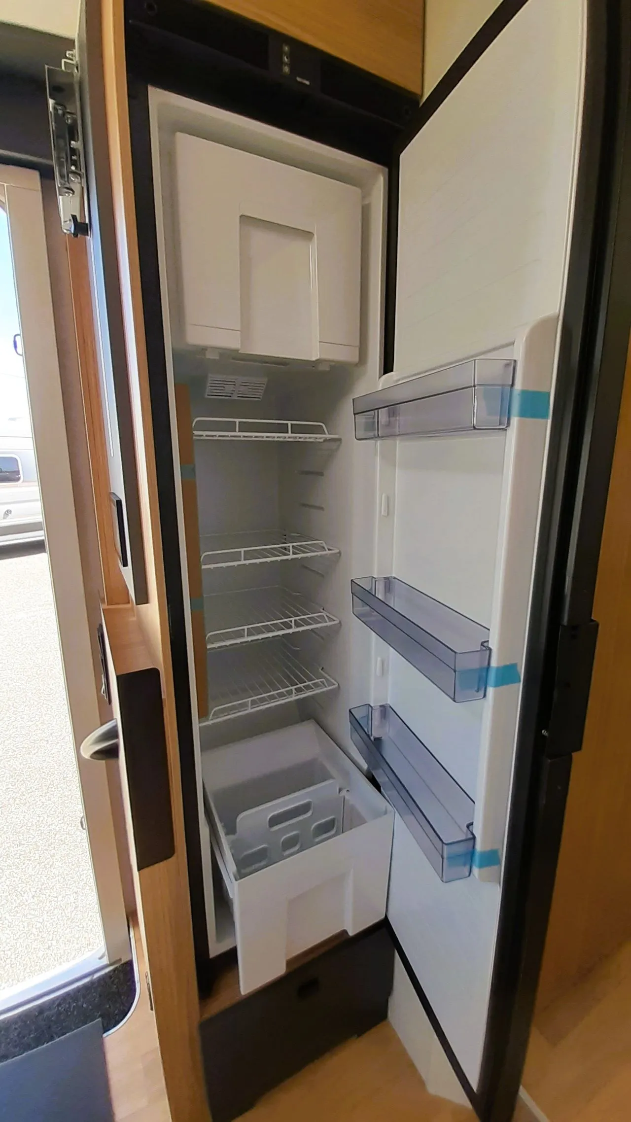 Camping-car - Bavaria - I720FGJ - 2027