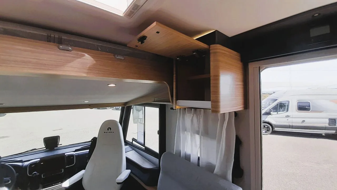 Camping-car - Bavaria - I720FGJ - 2027