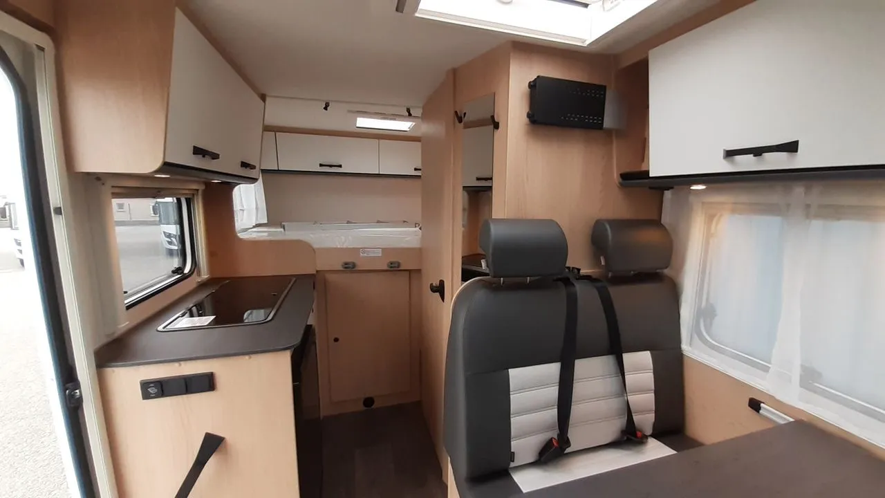 Camping-car - Sunlight - V60 ADVENTURE EDITION - 2027