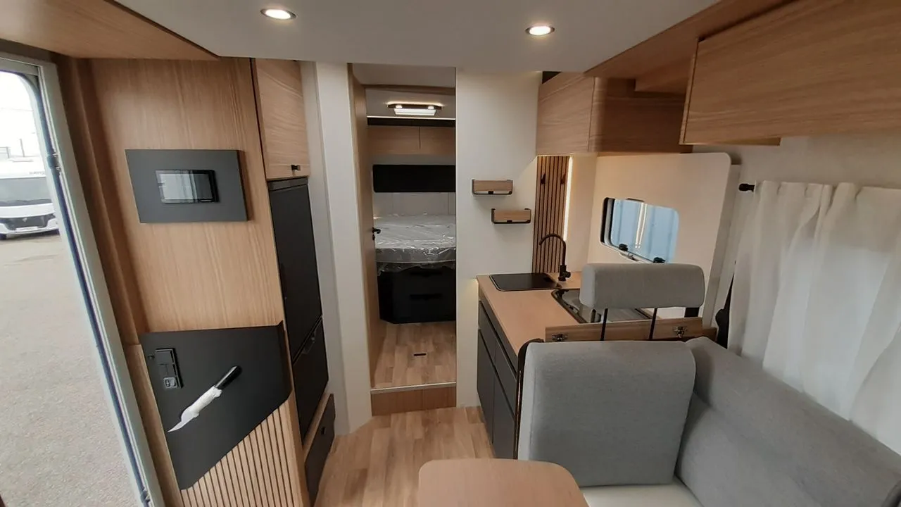Camping-car - Bavaria - T740FC NOMADE - 2027