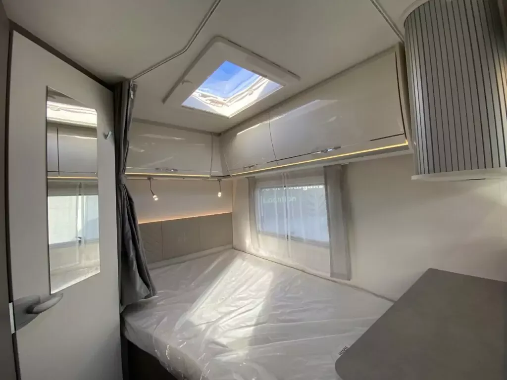 Camping-car - Etrusco - T 5900 FB - 2025
