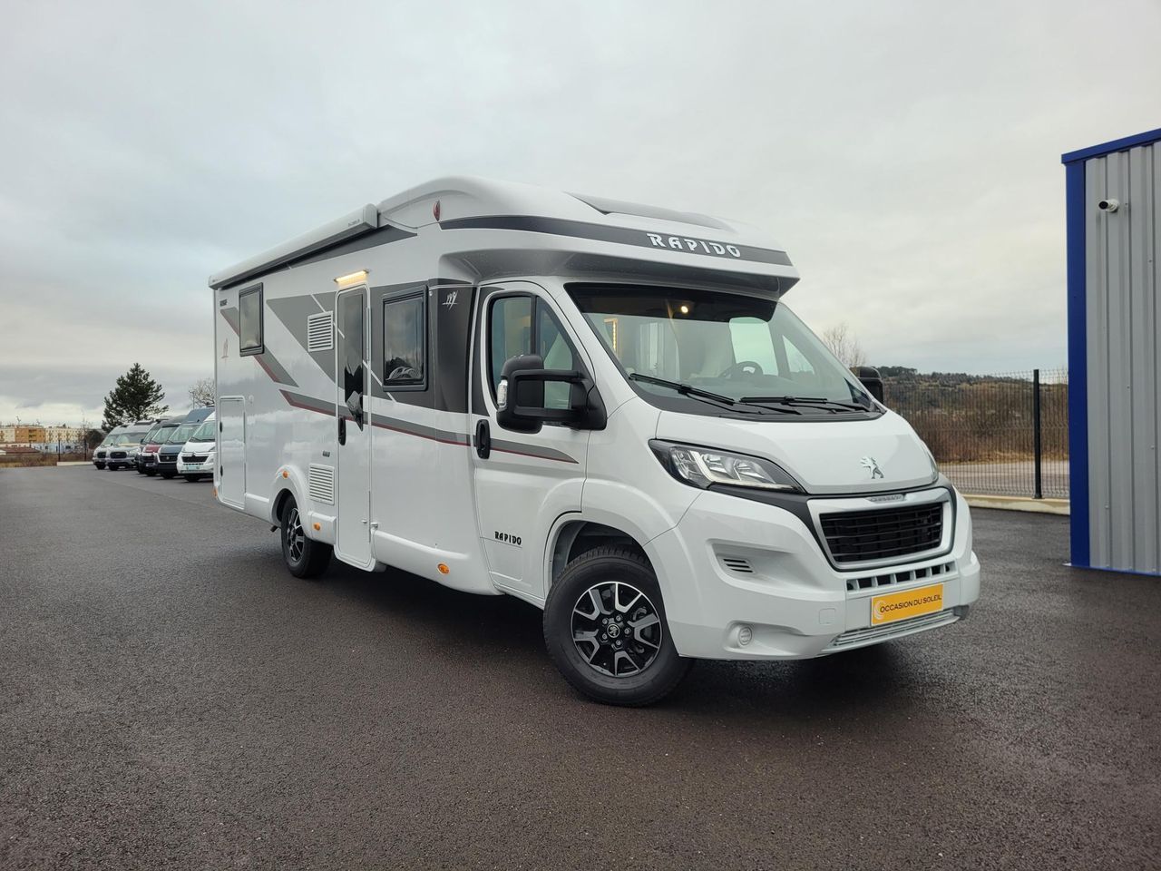 Camping-car RAPIDO 696 F