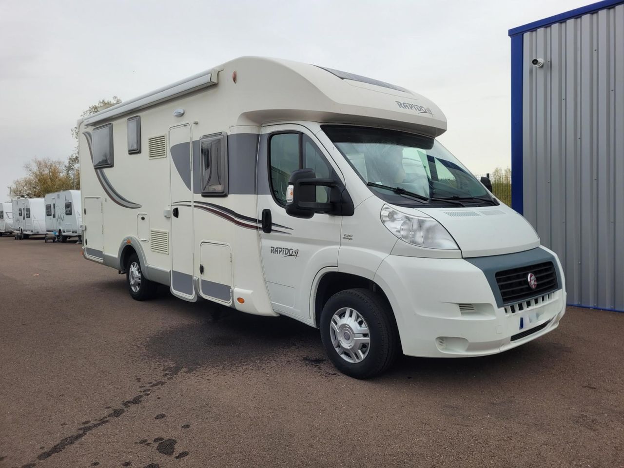 Camping-car RAPIDO 691FF