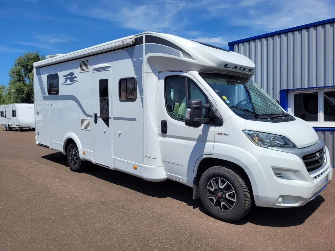 Camping-car occasion – Profilé — Camping-car profilé