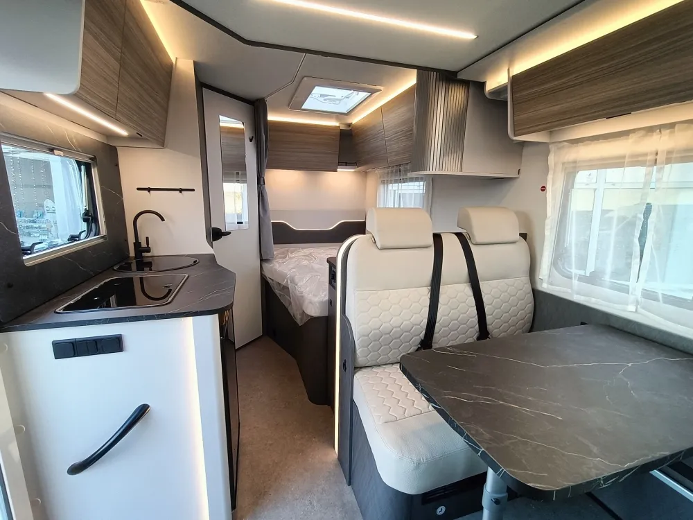Camping-car - Etrusco - T 5900 FB - 2026