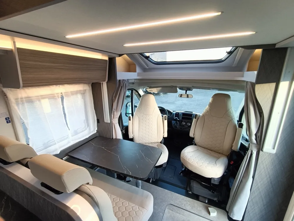 Camping-car - Etrusco - T 5900 FB - 2026